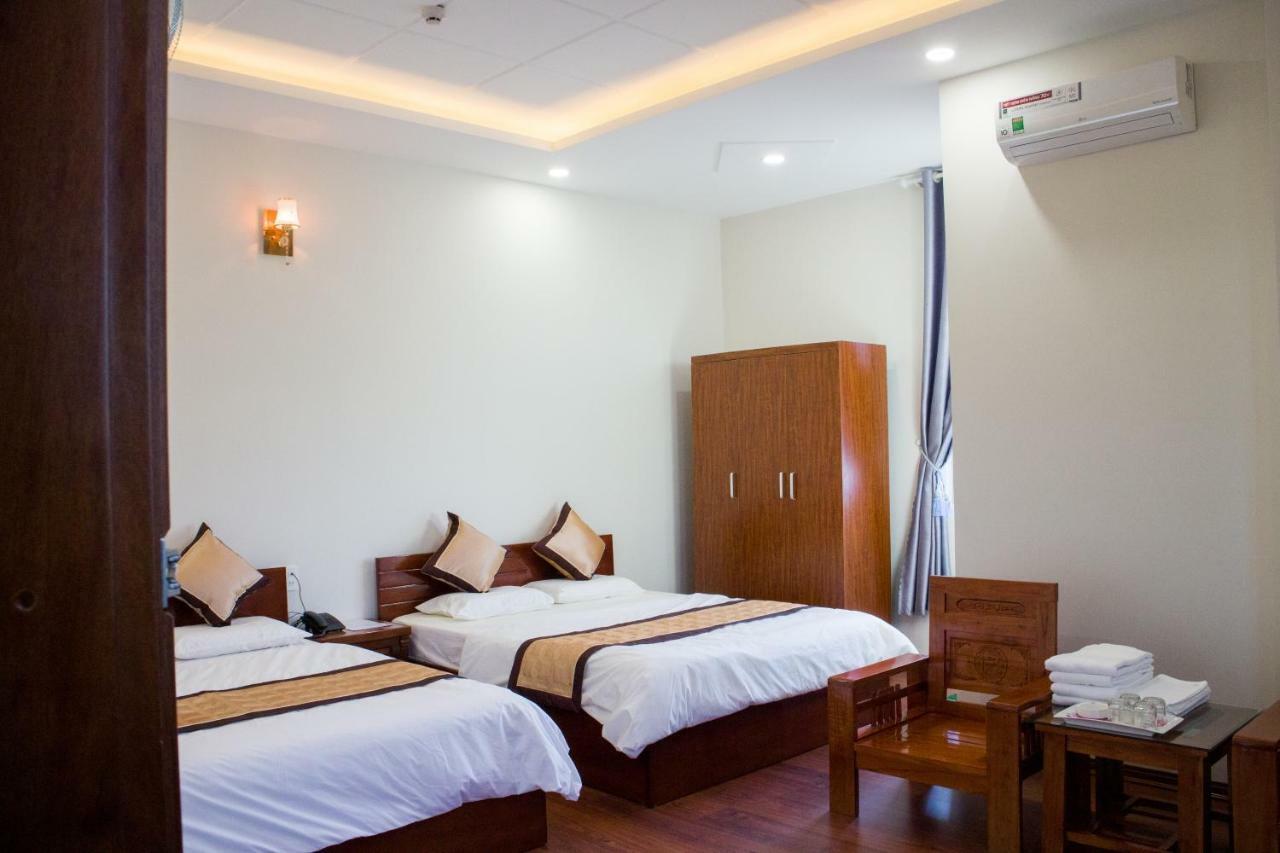 Hotel Nguyen Phuoc Pleiku Buitenkant foto